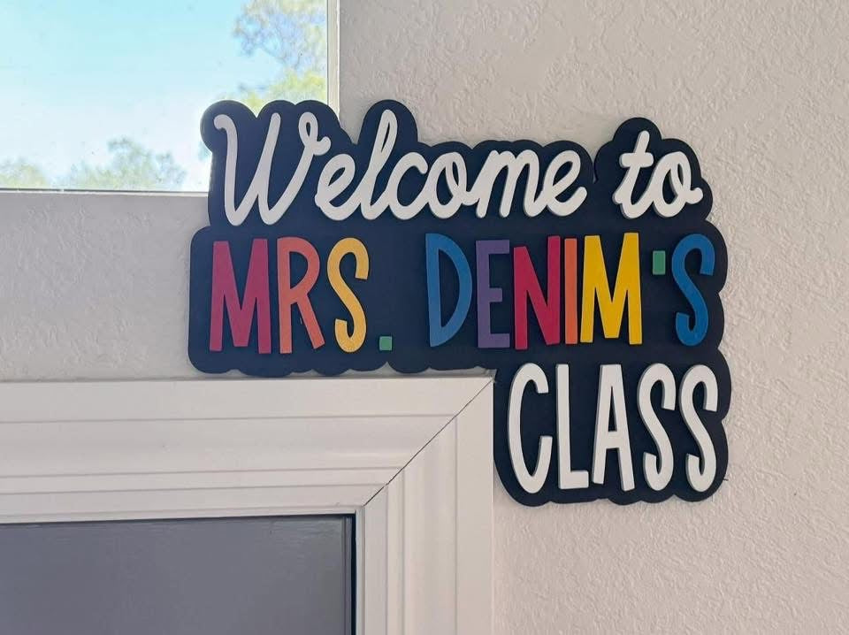 Welcome to Door Sign