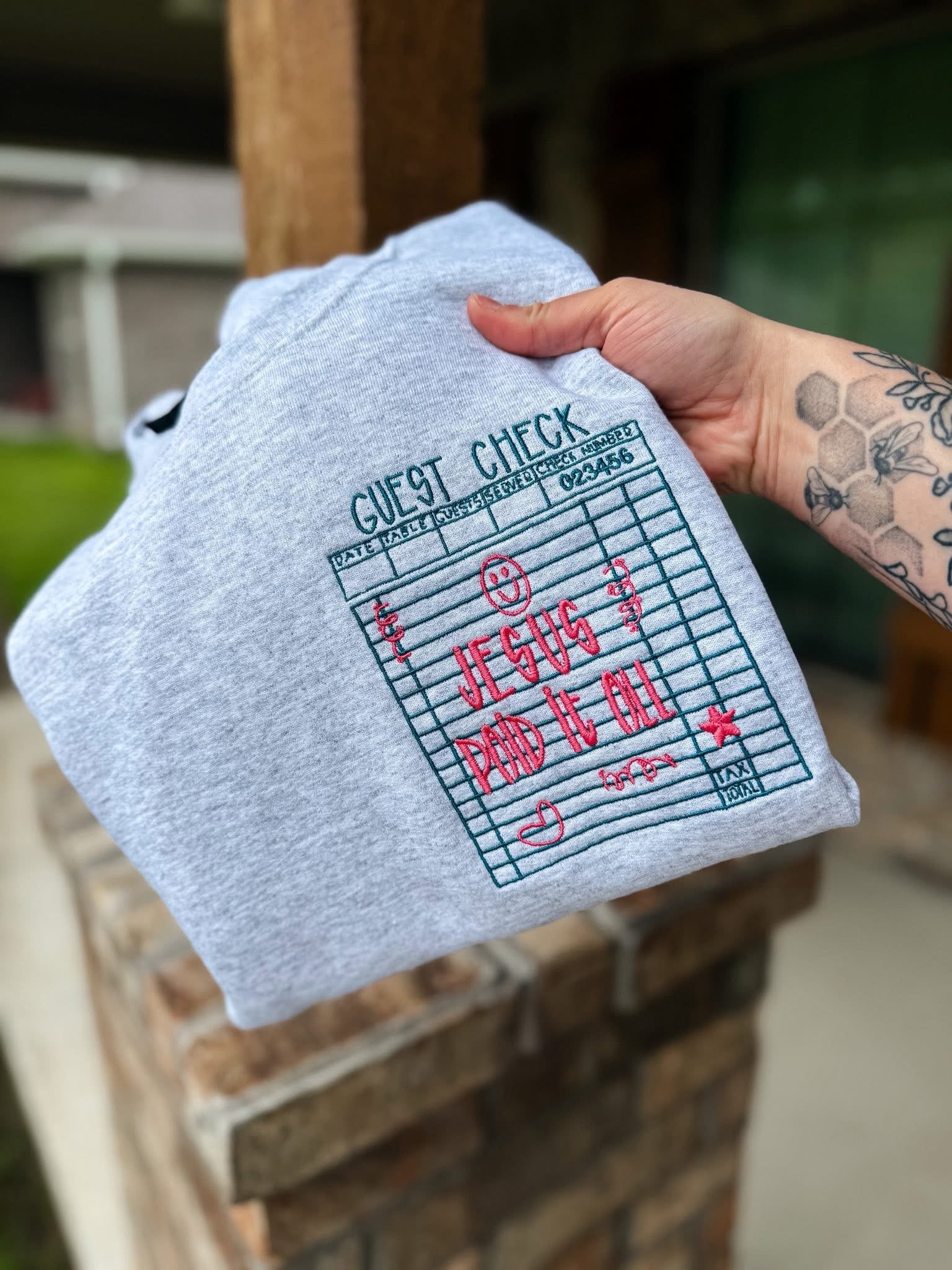 Embroidered Pocket Jesus Paid it All