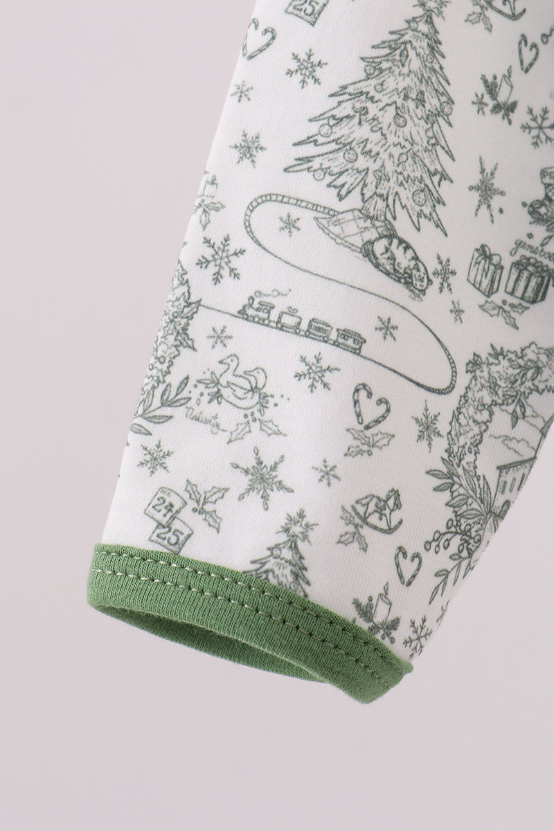 Green christmas tree print gown